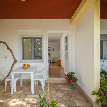 Apartments Roza Omiš Εξωτερικό φωτογραφία
