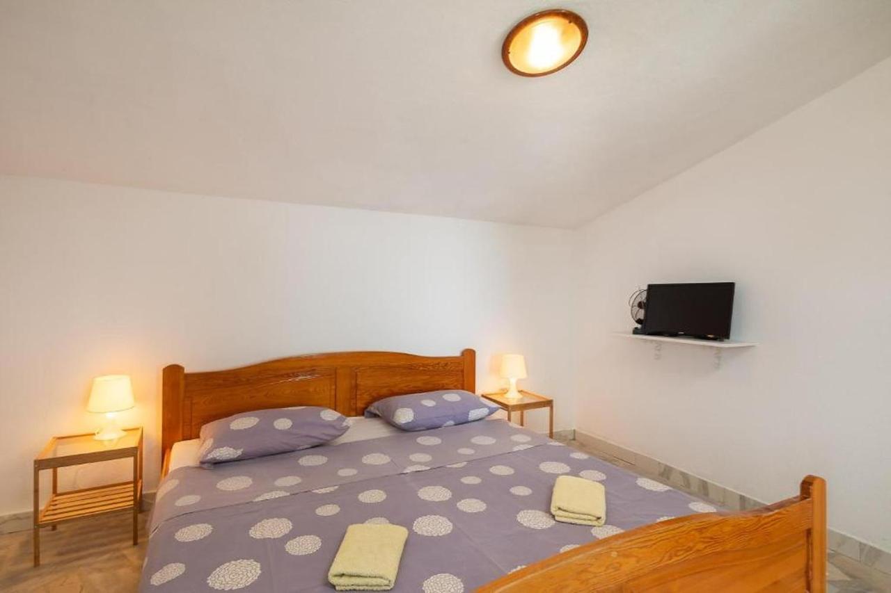Apartments Roza Omiš Εξωτερικό φωτογραφία