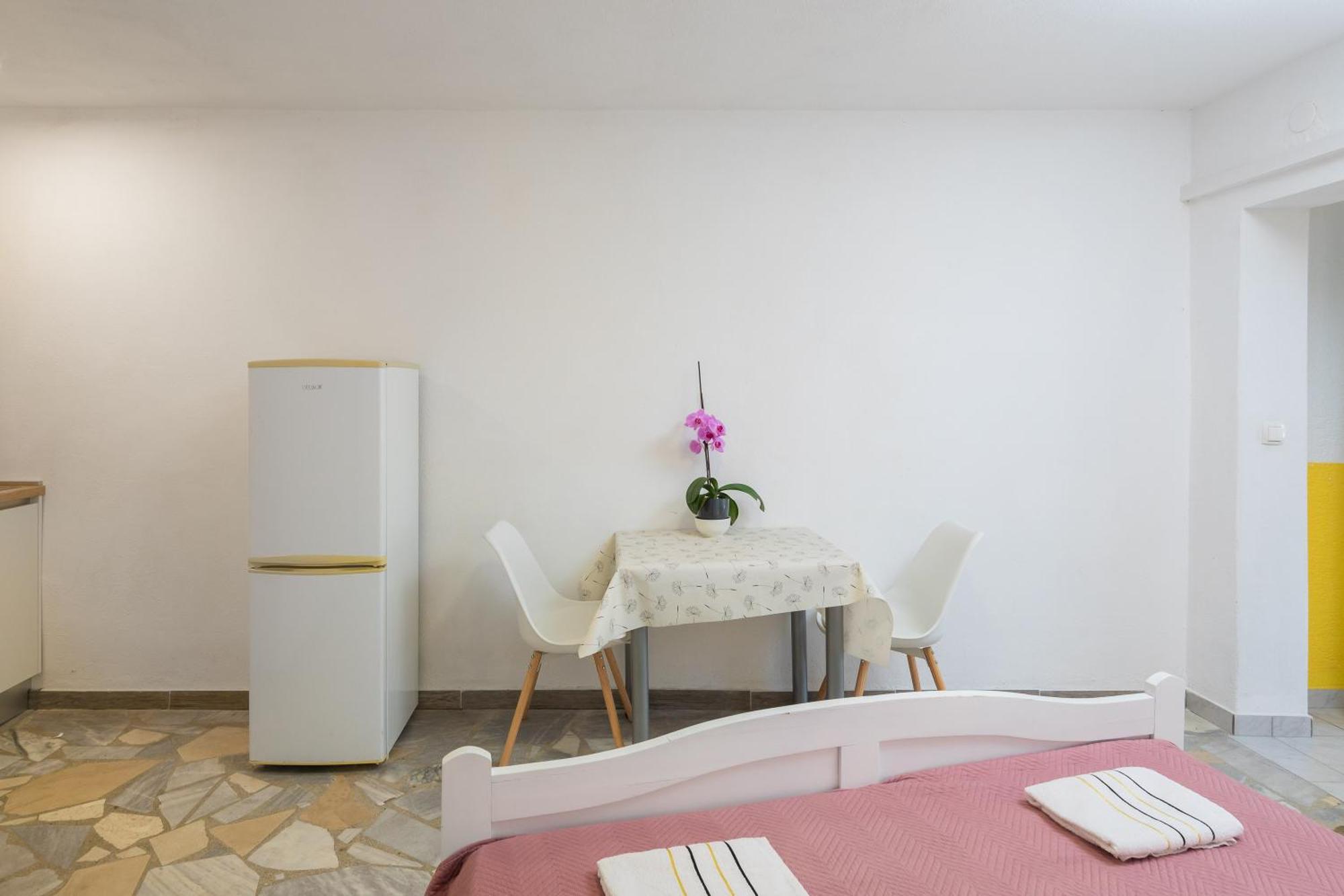 Apartments Roza Omiš Εξωτερικό φωτογραφία