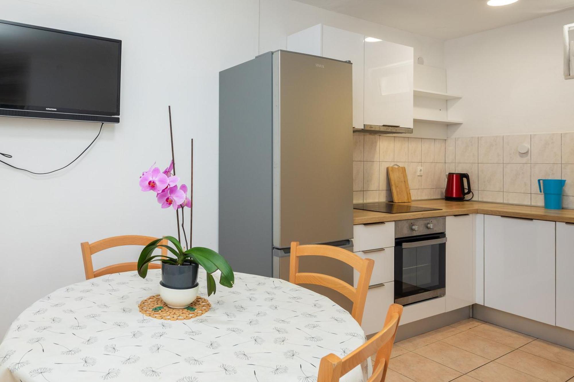 Apartments Roza Omiš Εξωτερικό φωτογραφία