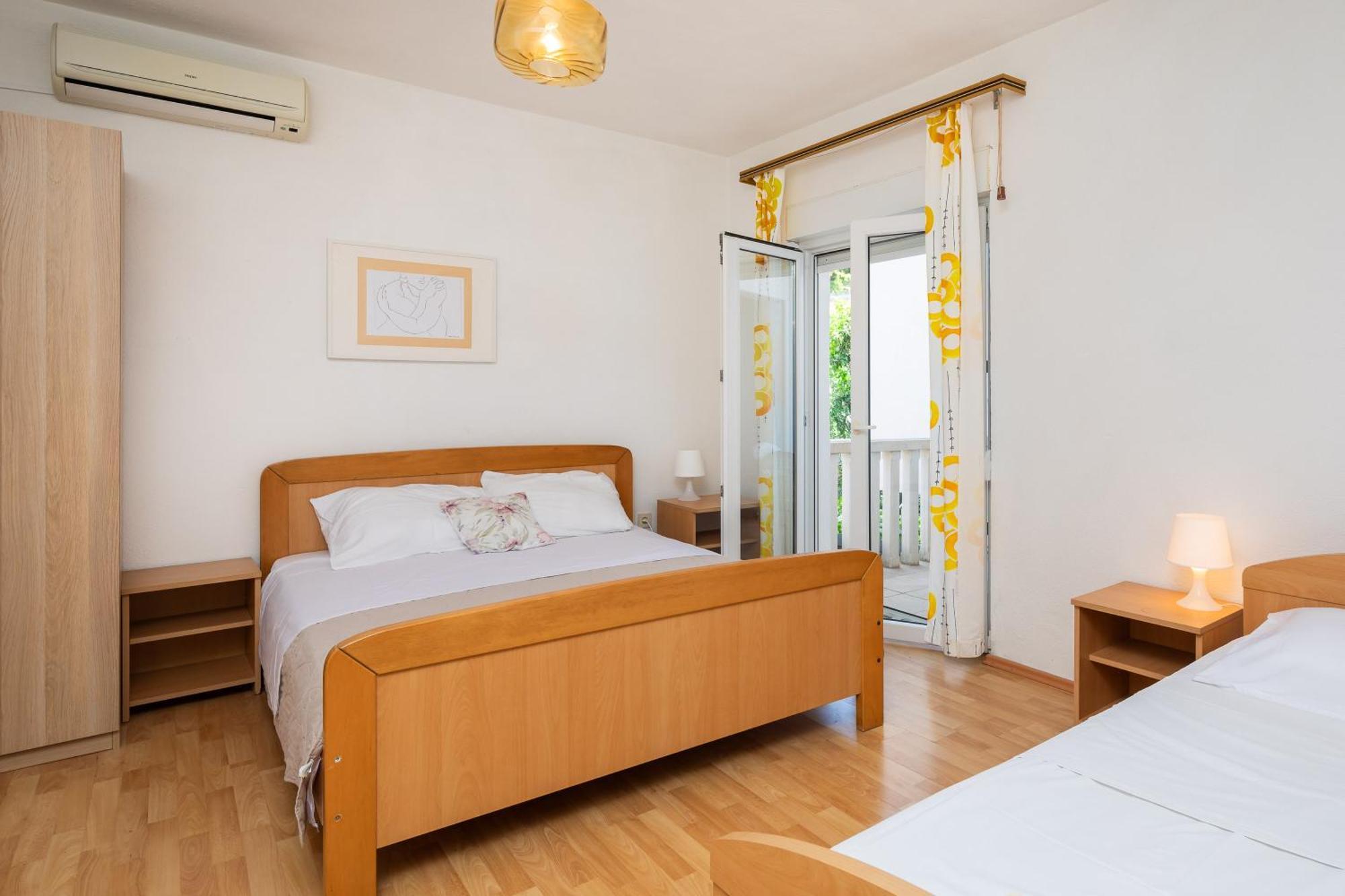 Apartments Roza Omiš Εξωτερικό φωτογραφία