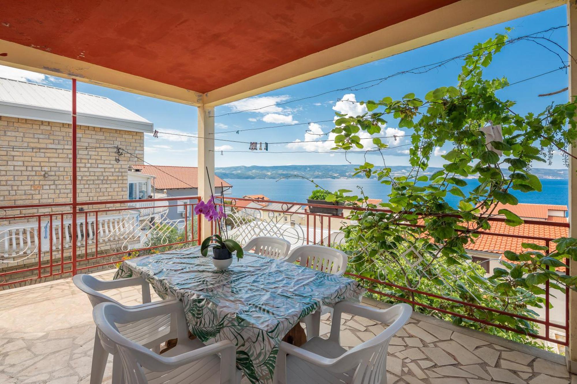 Apartments Roza Omiš Εξωτερικό φωτογραφία